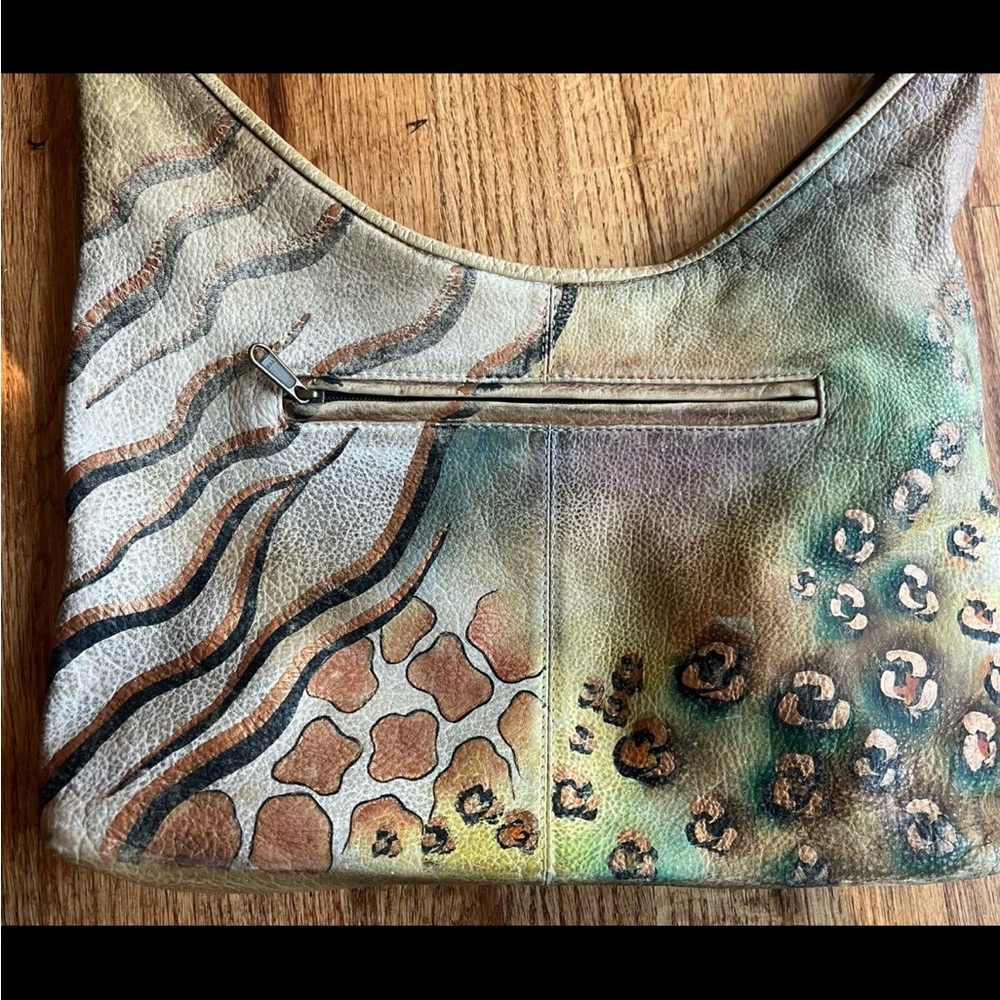 Anuschka hobo tote bag zip top - Picture 2 of 8